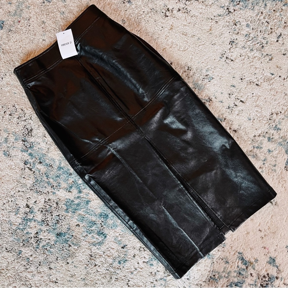 NWT Forever 21 Faux Leather Midi Pencil Skirt